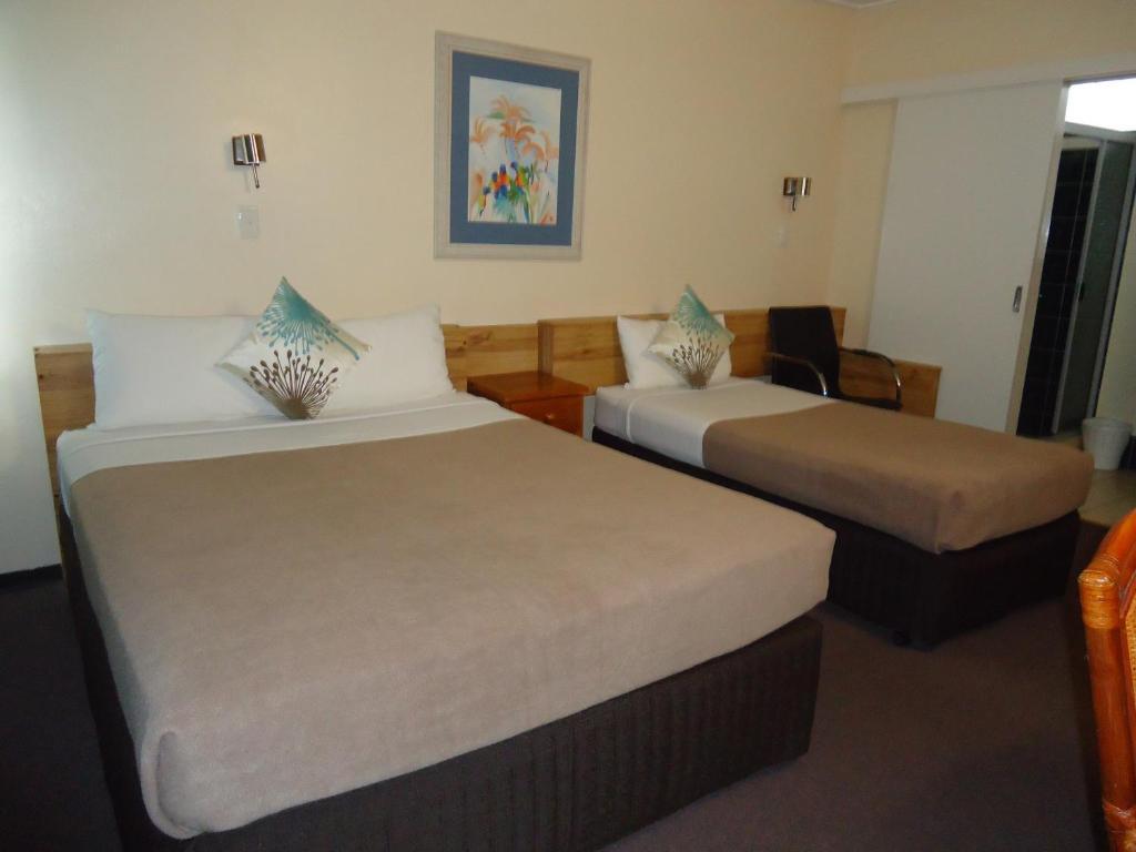 Moondarra Motel Innisfail Zimmer foto